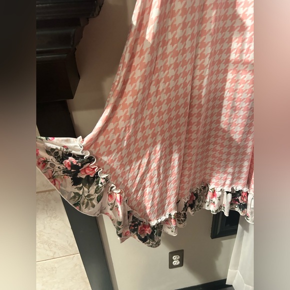 𝒩𝓊𝑔𝑔𝓁ℯ𝓈 𝒟𝓇ℯ𝓈𝓈 - Picture 2 of 4